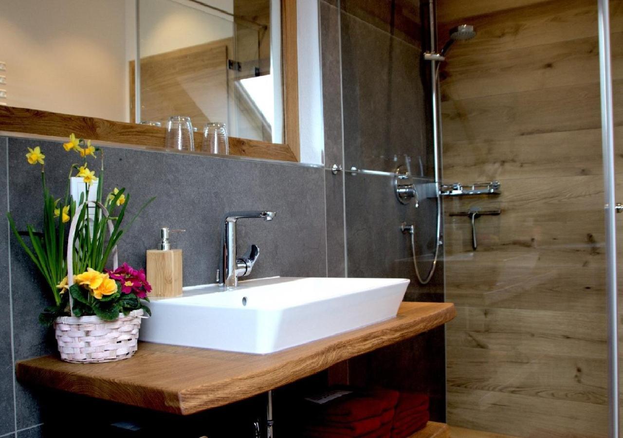 Landhof Sedlmair Apartment Gilching Bagian luar foto