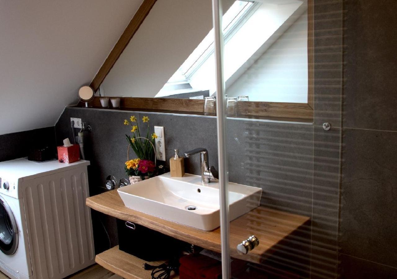 Landhof Sedlmair Apartment Gilching Bagian luar foto