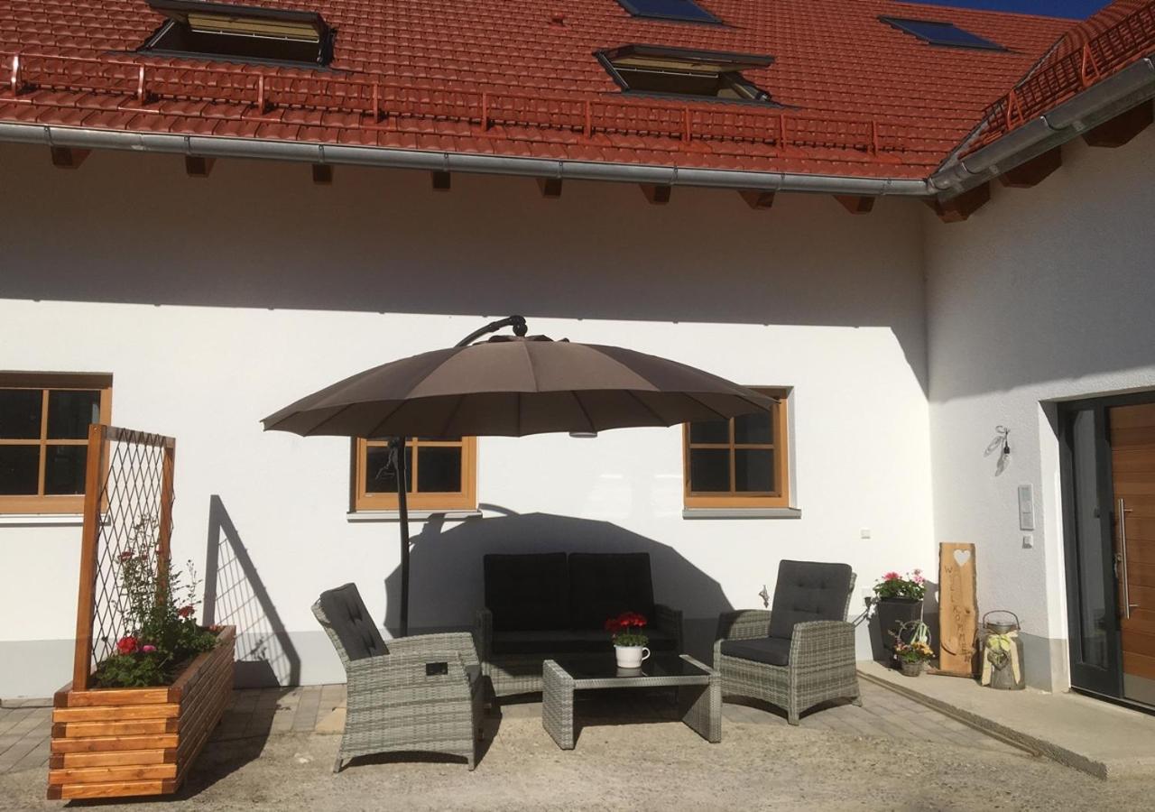 Landhof Sedlmair Apartment Gilching Bagian luar foto